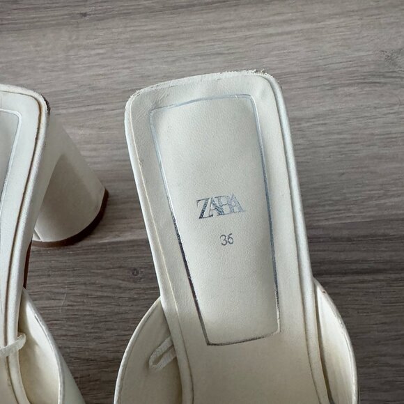 Zara Block Heel Cream/White Leather Twist Sandals - Picture 5 of 7